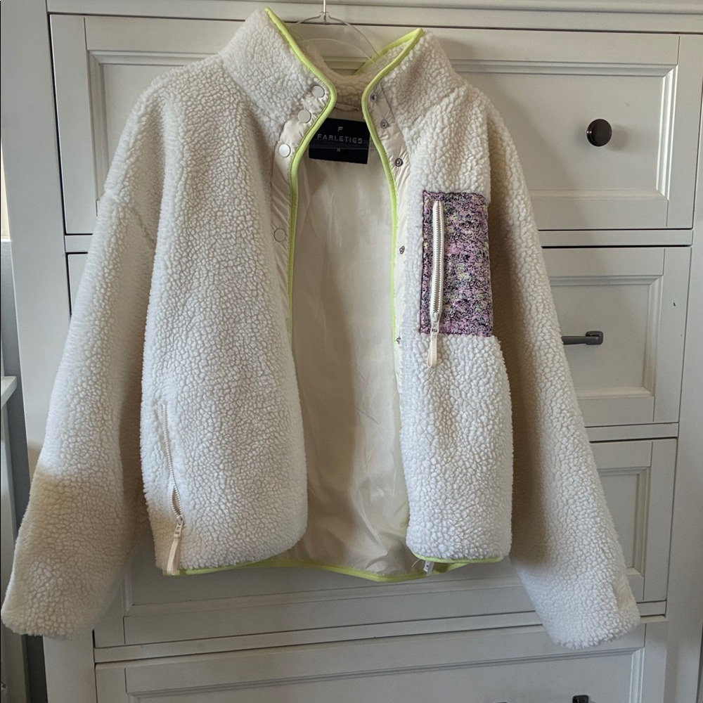 Fabletics  Jacket size M